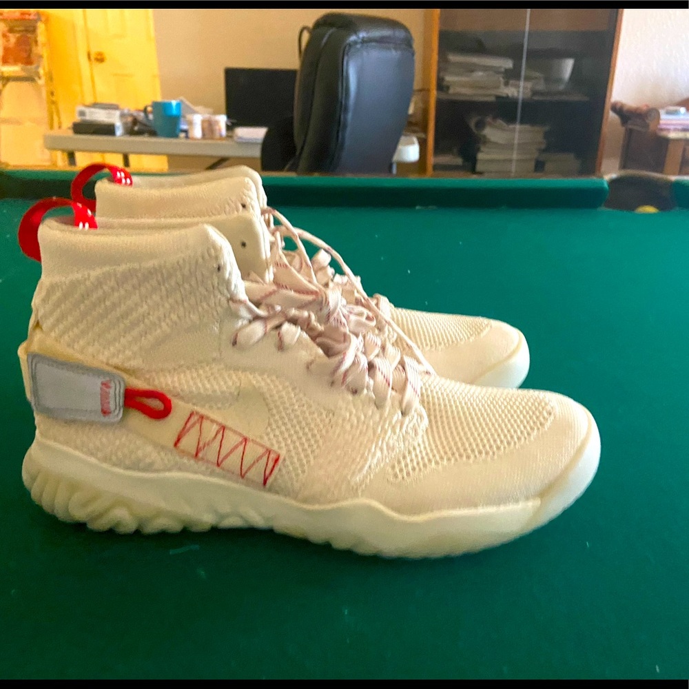 Nike Jordan Jumpman Basketball Shoes